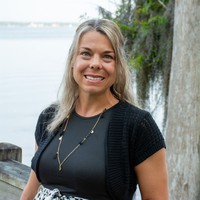 Dr. Sandra Rebeor