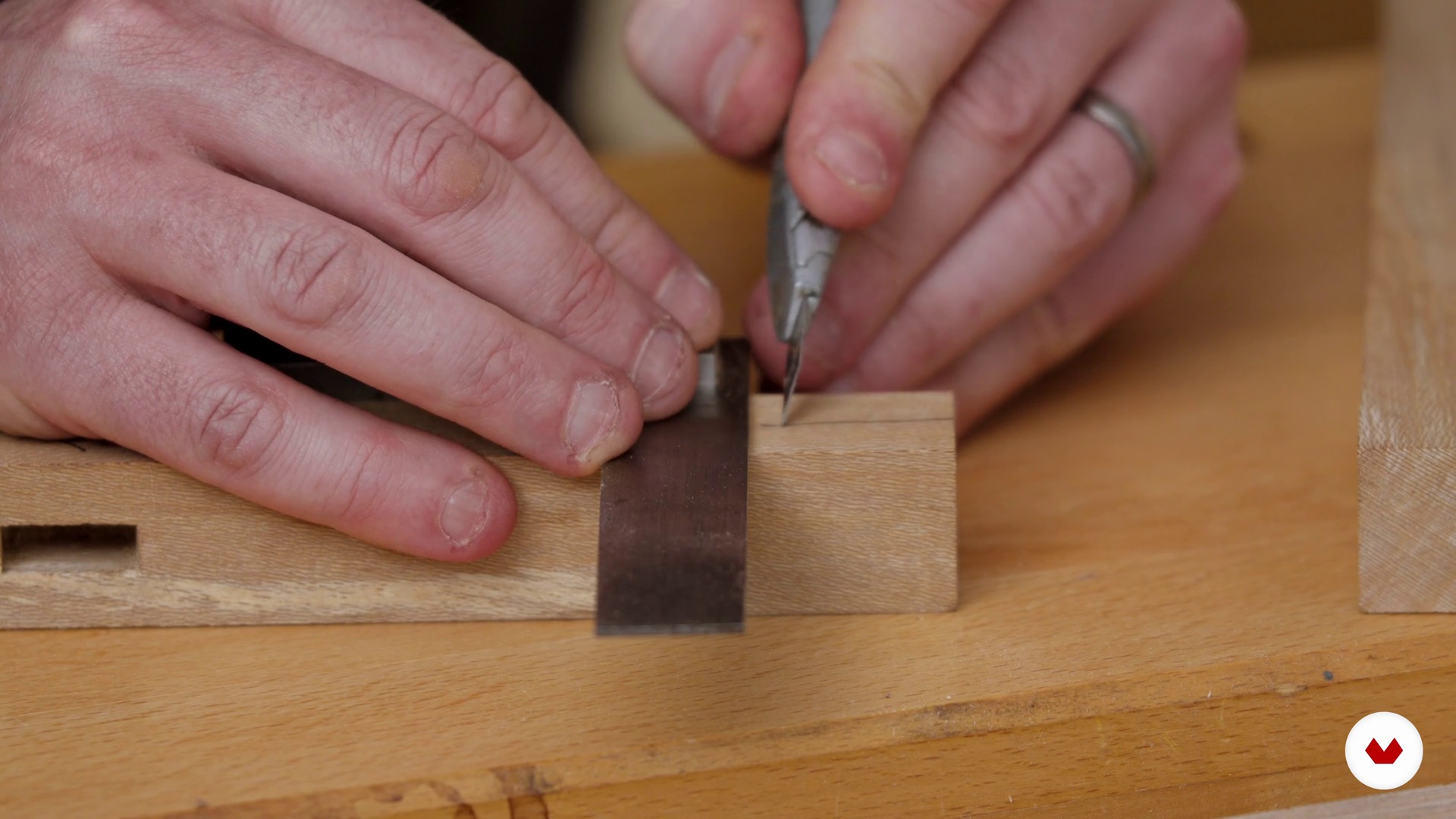 Making Wooden Furniture with Traditional Joinery
